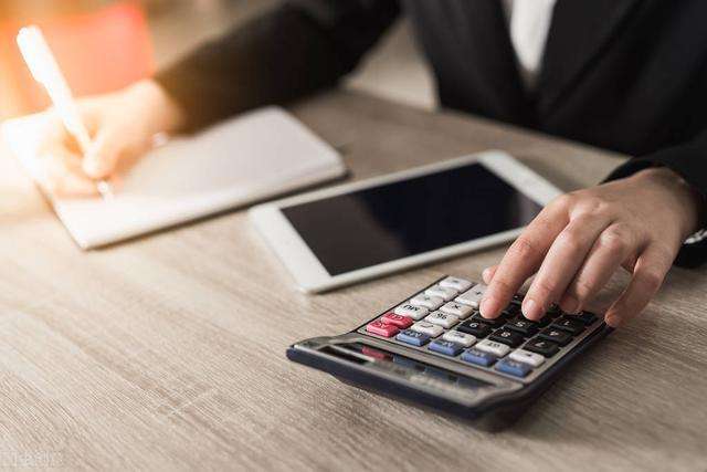 可能造成企業網站制作預算超支的幾大因素